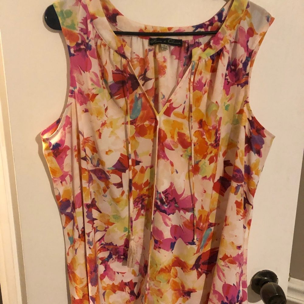 Boutique style tank